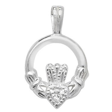 Silver claddagh pendant and chain